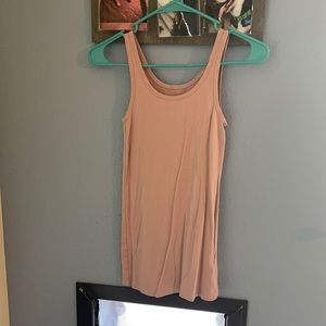 Plain pink tank